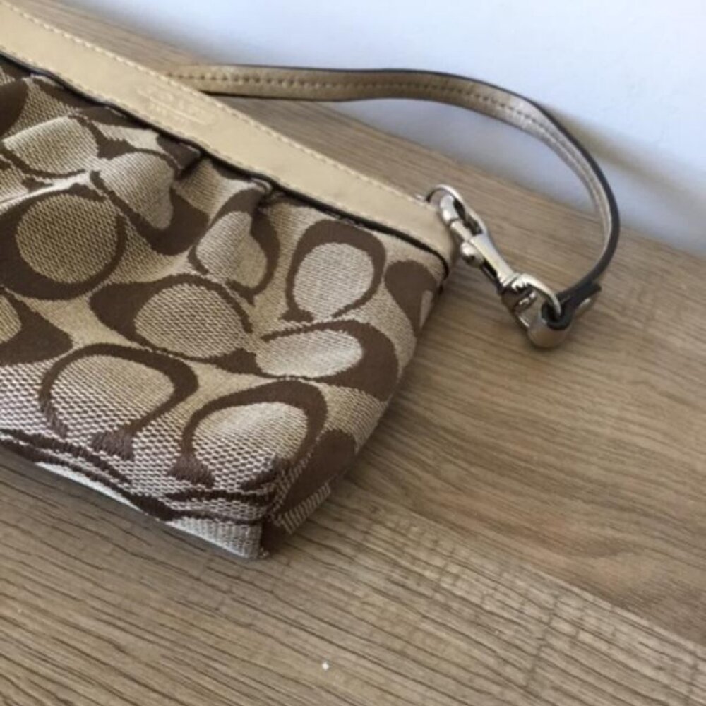 Coach Pleated Wristlet in Khaki and Tan Signature C Jacquard w/Gold Leather Trim - Picture 8 of 10